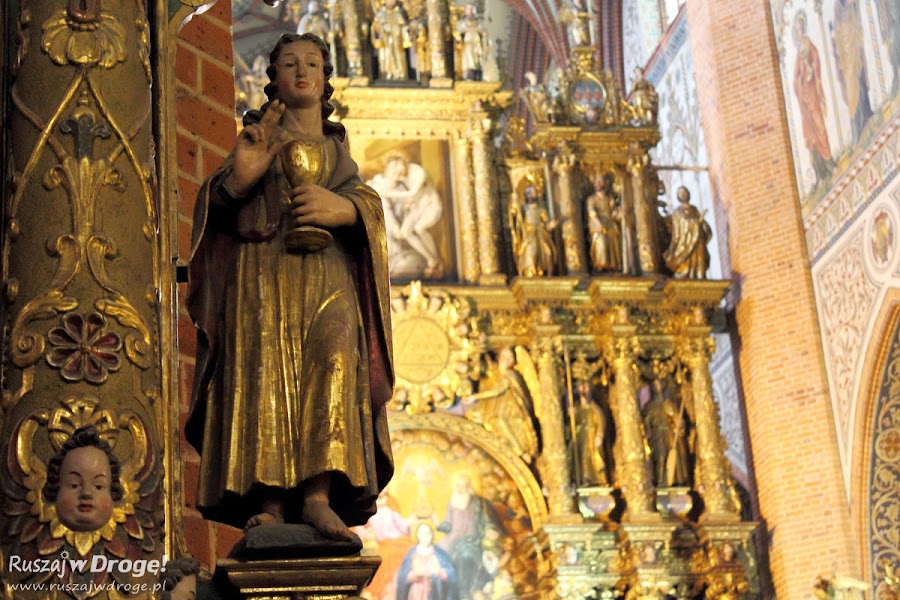 Katedra w Pelplinie - ołtarz boczny