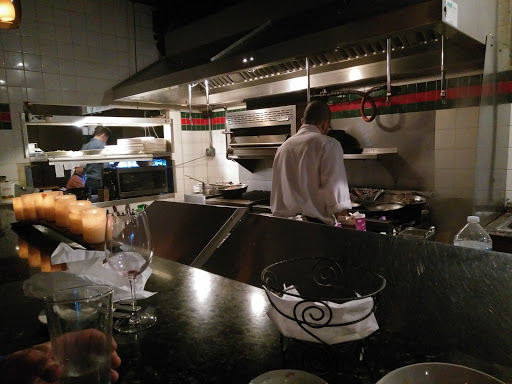 Italian Restaurant «Grazie Ristorante», reviews and photos, 16943 Southcenter Pkwy, Tukwila, WA 98188, USA