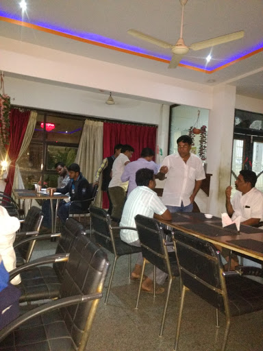 Sitara Family Restaurant, 1&2 FLOOR, Nunepalle Rd, Padmavathi Nagar, Nandyal, Andhra Pradesh 518501, India, Delivery_Restaurant, state AP