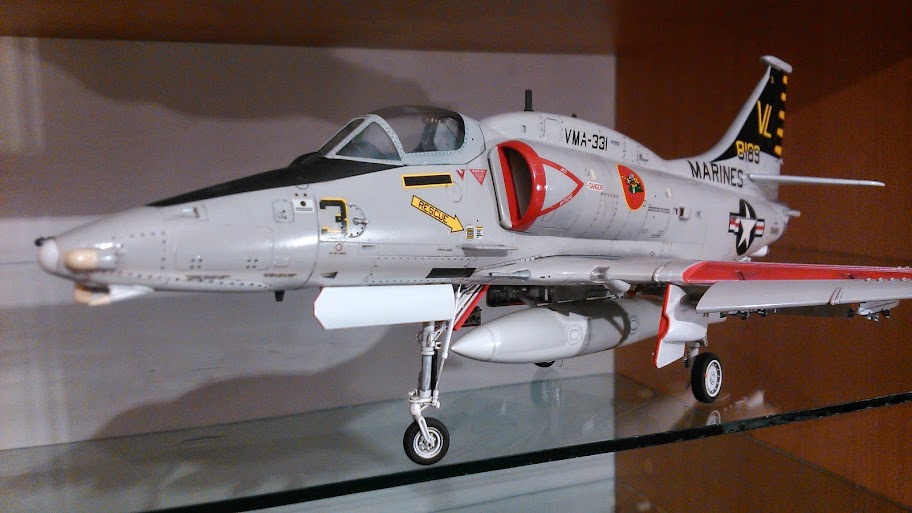 Aeroscale A 4 M Skyhawk Vma 331 1 48 Hasegawa