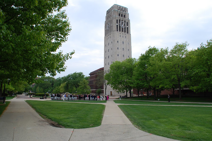 Ingalls Mall wedding in Ann Arbor, MI by fountain