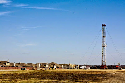 Denton: Texas city bans hydraulic fracturing