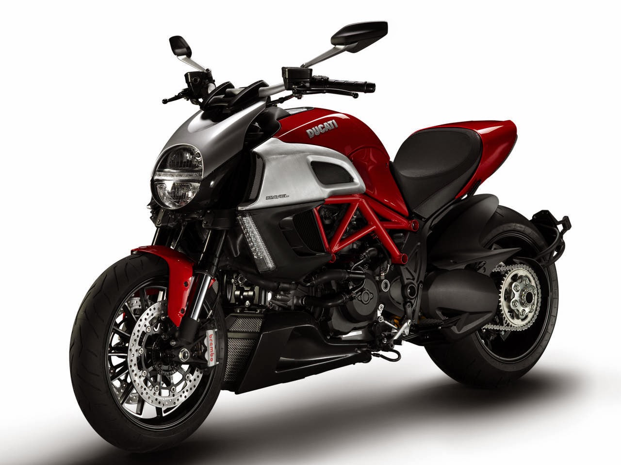 Byson Modifikasi Ducati Diavel