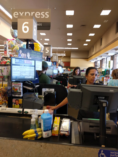 Grocery Store «Safeway», reviews and photos, 9881 Georgetown Pike, Great Falls, VA 22066, USA