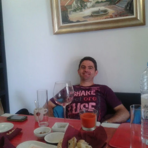 Carlos Pérez Millán