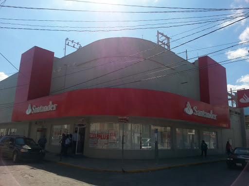 Banco Santander 12 morelos, Matías Servando Canales 138, Centro, 87000 Cd Victoria, Tamps., México, Banco | TAMPS