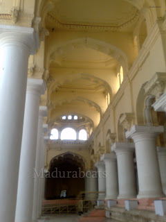 Thirumalai Nayakkar Palace pillars with Arch