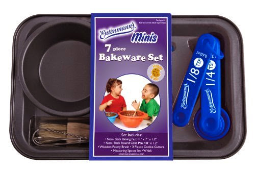  Entenmann's Minis 7 Piece Bakeware Set for Kids