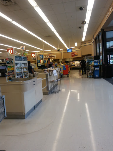 Grocery Store «Food Lion», reviews and photos, 191 St Patricks Dr, Waldorf, MD 20603, USA