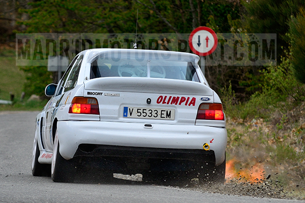 XXVII Rallye Norte de Extremadura (20-21 Abril) - Página 6 C%25C3%25A9sar-Tom%25C3%25A9-y-Francisco-Javier-S%25C3%25A1nchez_Ford-Escort-Cosworth_2
