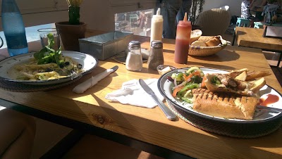 Photos of Cafe Mouja