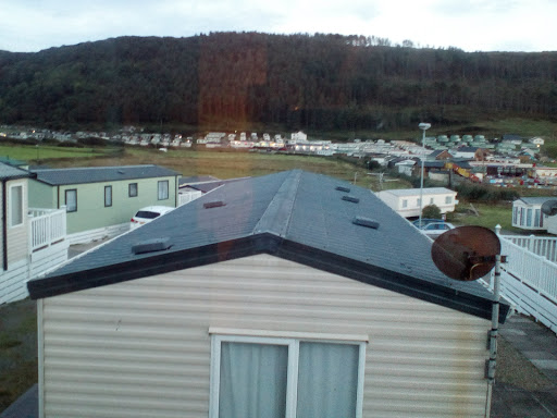 Glan Y Mor Leisure Park