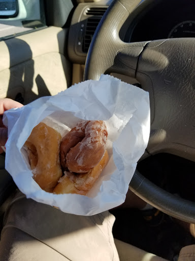 Donut Shop «Shipley Do-Nuts», reviews and photos, 1105 Nashville Hwy, Columbia, TN 38401, USA