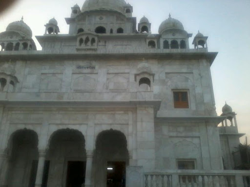 Gurudwara Kutiya Sahib, Tel Tanki Rd, Badujai Awwal, Shahjahanpur, Uttar Pradesh 242001, India, Place_of_Worship, state UP