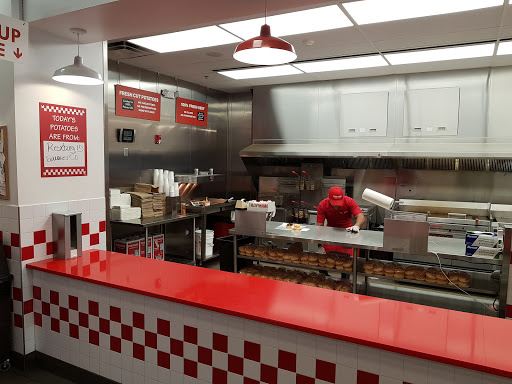 Fast Food Restaurant «Five Guys», reviews and photos, 5230 Windward Pkwy, Alpharetta, GA 30004, USA