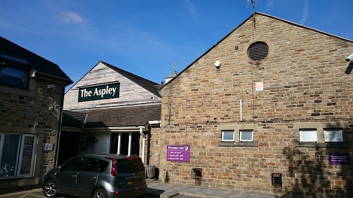 Premier Inn Huddersfield Central hotel