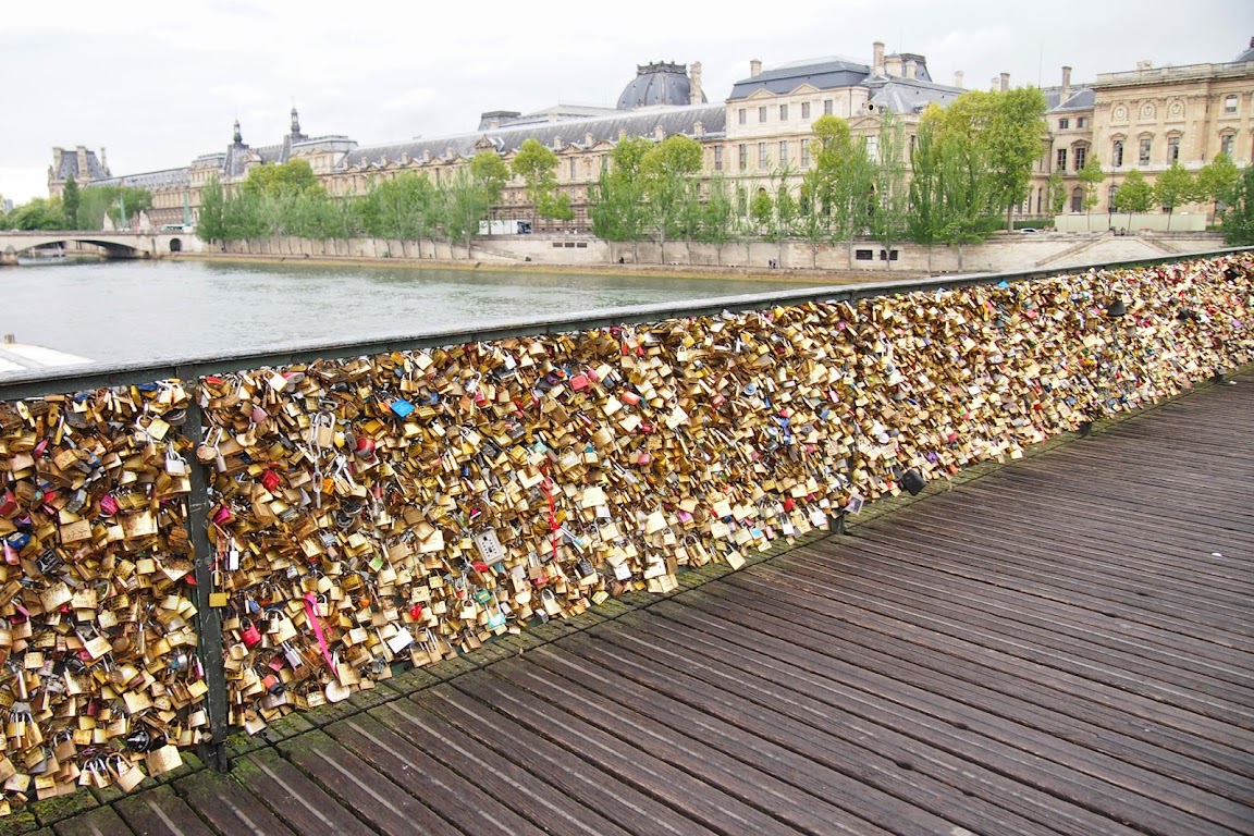 Pont des Arts　ポン・デザール