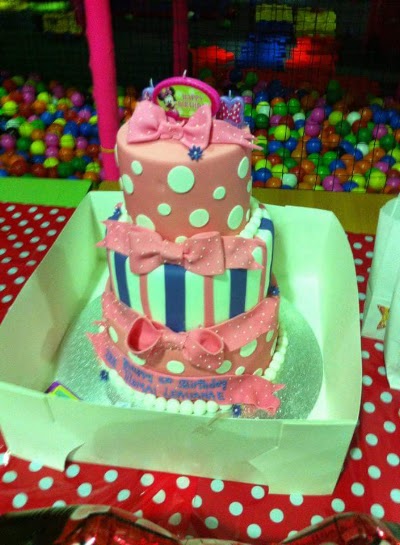 Photos of Lucy's Divine Cakes