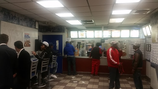 Fast Food Restaurant «White Castle», reviews and photos, 2094 7th Ave, New York, NY 10027, USA