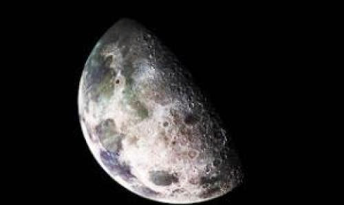 Indian Chandrayaan 1 Detects Ice Deposits On Moon 1