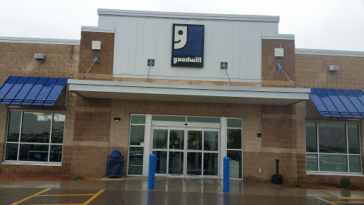Thrift Store «Goodwill Store & Donation Center», reviews and photos, 130 Frances Ln, Beaver Dam, WI 53916, USA