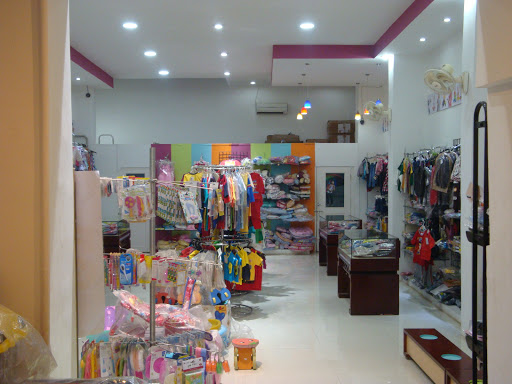 Firstcry.com, Shop No. 5-23-34, Brand Venue, Opposite Siddhivinayak Mandir, Behind Sadiya Talkies, Dalalwadi, Aurangabad, Maharashtra 431001, India, Childrens_Store, state BR