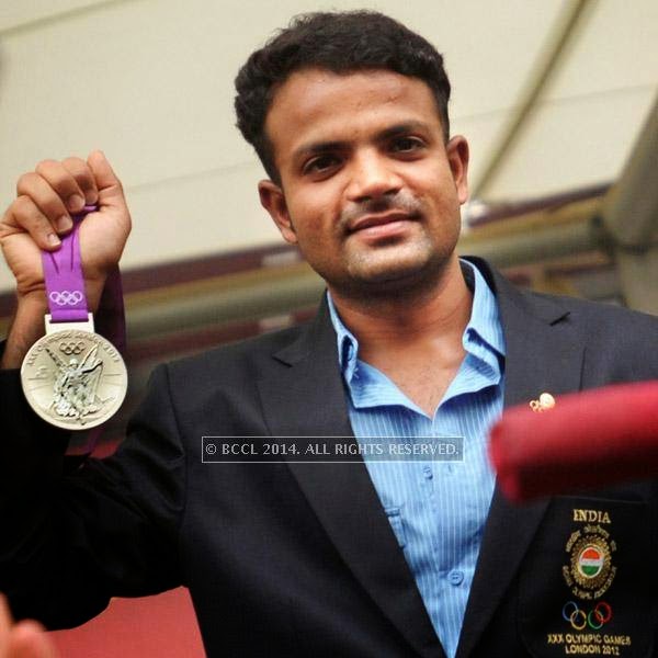 India's Olympic silver medallist pistol shooter, Vijay Kumar will be the flag-bearer for the country during the opening ceremony of 2014 Commonwealth Games, scheduled to take place on Wednesday. 