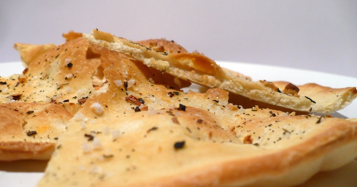 Essen aus Engelchens Küche: Pizzabrot mit Knoblauch und Kräutern