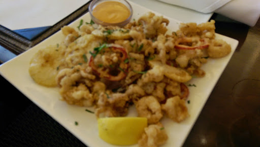 Seafood Restaurant «Pacific Catch», reviews and photos, 1875 S Bascom Ave #550, Campbell, CA 95008, USA