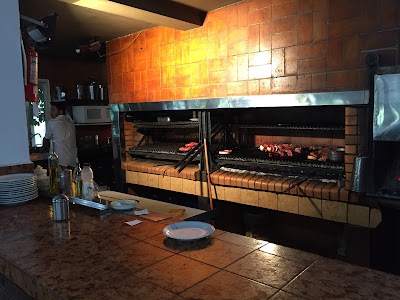 Photos of Gato Blanco