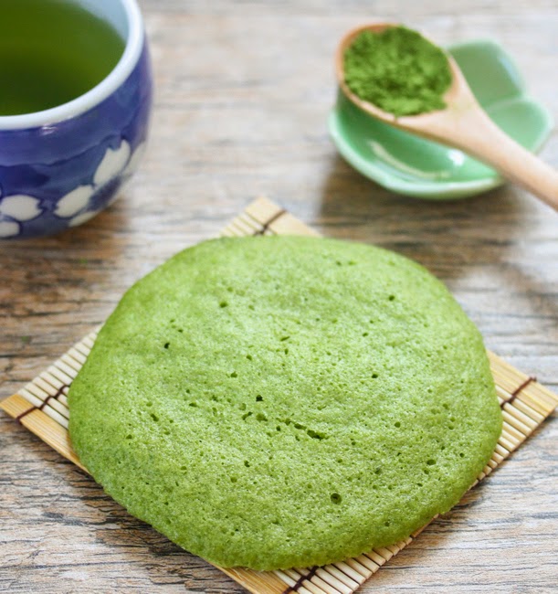 photo of a matcha cookie