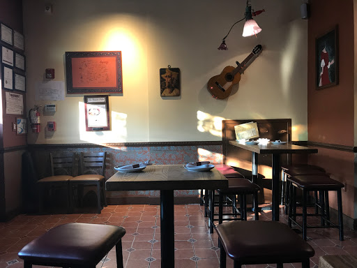 Bar & Grill «Pinxto Pincho Tapas Bar», reviews and photos, 385 Main St, Woburn, MA 01801, USA