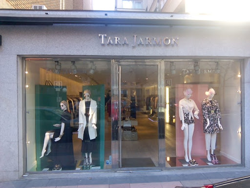 Tara Jarmon