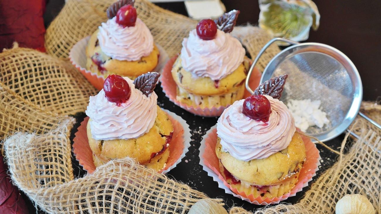 イオンのひな祭りケーキ ２０２２ の予約方法は 値段や種類など お役立ちブログ