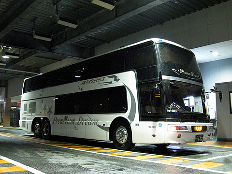 西日本JRバス「プレミアムドリーム号」･157