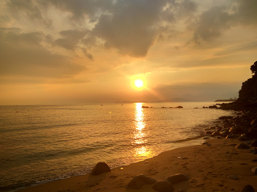 Lo So Shing Beach