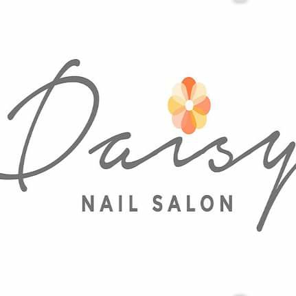 Daisy Nail and Spa logo