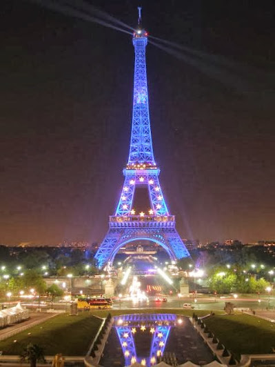 صور برج باريس بمبي