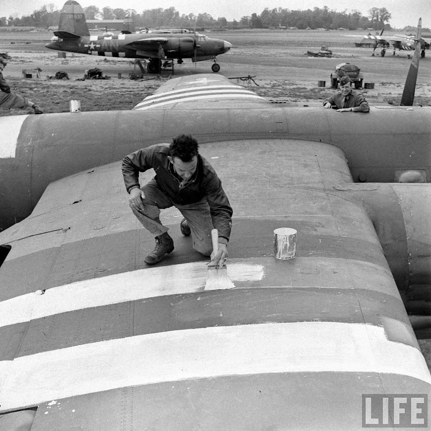 [6 juin 1944][KOPRO][Spitfire Mk IX Beer Barrel] 6QGZAmo