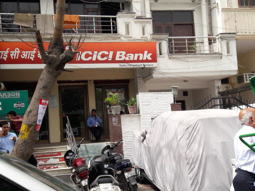 ICICI Bank Hargobind Enclave, New Delhi - Branch & ATM, 132, Hargovind Enclave, Hargobind Enclave, A G C R Enclave, Anand Vihar, Delhi, 110092, India, Private_Sector_Bank, state DL
