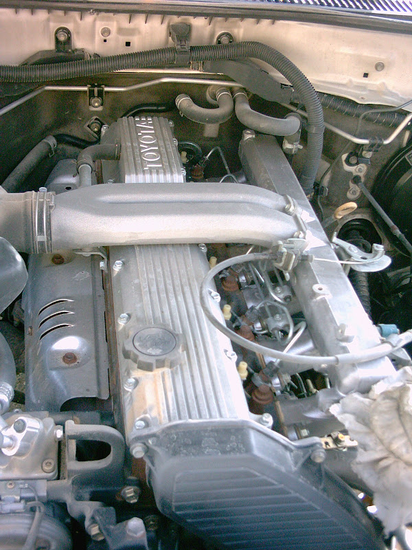 IM000179%2528%25206%2520cil%2520en%2520linea%252C%25204.2litros%2520diesel%2520SIN%2520turbo%2529.JPG