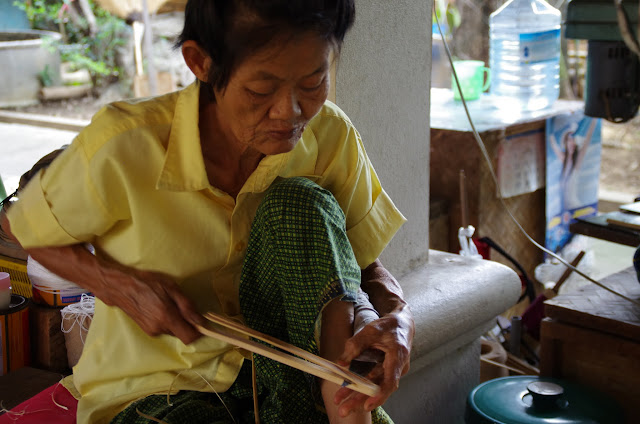 Blog de voyage-en-famille : Voyages en famille, Chiang Mai, entre Doi Suthep et Bo Sang