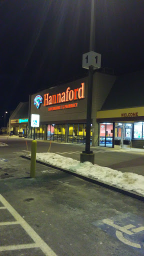 Grocery Store «Hannaford Supermarket», reviews and photos, 11 Milton Rd, Rochester, NH 03867, USA