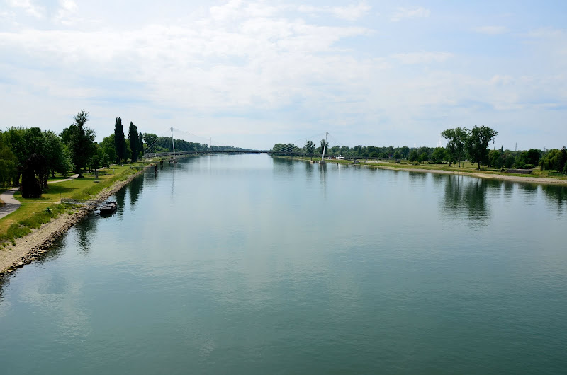 Эдинбург-Лондон-Париж-Страсбург-Люксембург-Брюссель-Берлин