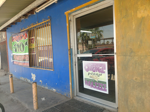 Original Pizza, Avenida Camino Nacional Y Castor 20, La Luna, 21379 Mexicali, B.C., México, Restaurante de comida para llevar | BC