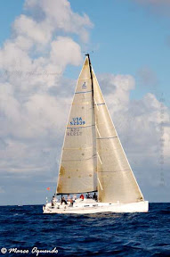 J122 Teamwork sailing upwind to Key West
