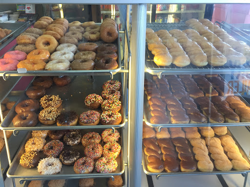 Donut Shop «LA Donuts», reviews and photos, 1012 W Rosecrans Ave, Gardena, CA 90247, USA