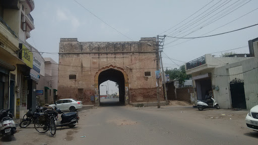 Sarandi Gate, Patiala Bus Stand Parking Lot, Sheran Wala Gate, Patiala, Punjab 147001, India, Historical_Landmark, state PB