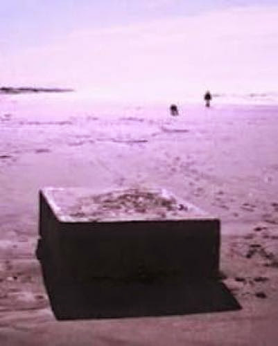 Strange Metal Boxes And Ufo Sightings At Stonefield Beach 2132012