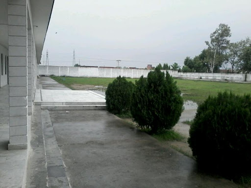 Doon Public School, NEAR RAMPUR CHUNGI GREEN COLONY, Rampur, Roorkee, Uttarakhand 247667, India, Private_School, state UK